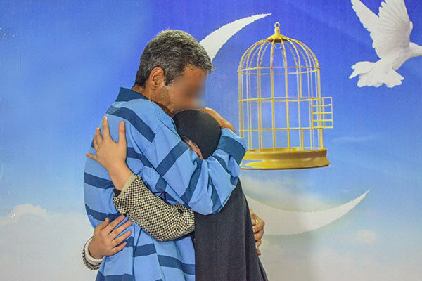 خانم دکتر تهرانی ۲۷ زندانی اردبیلی را از زندان آزاد کرد