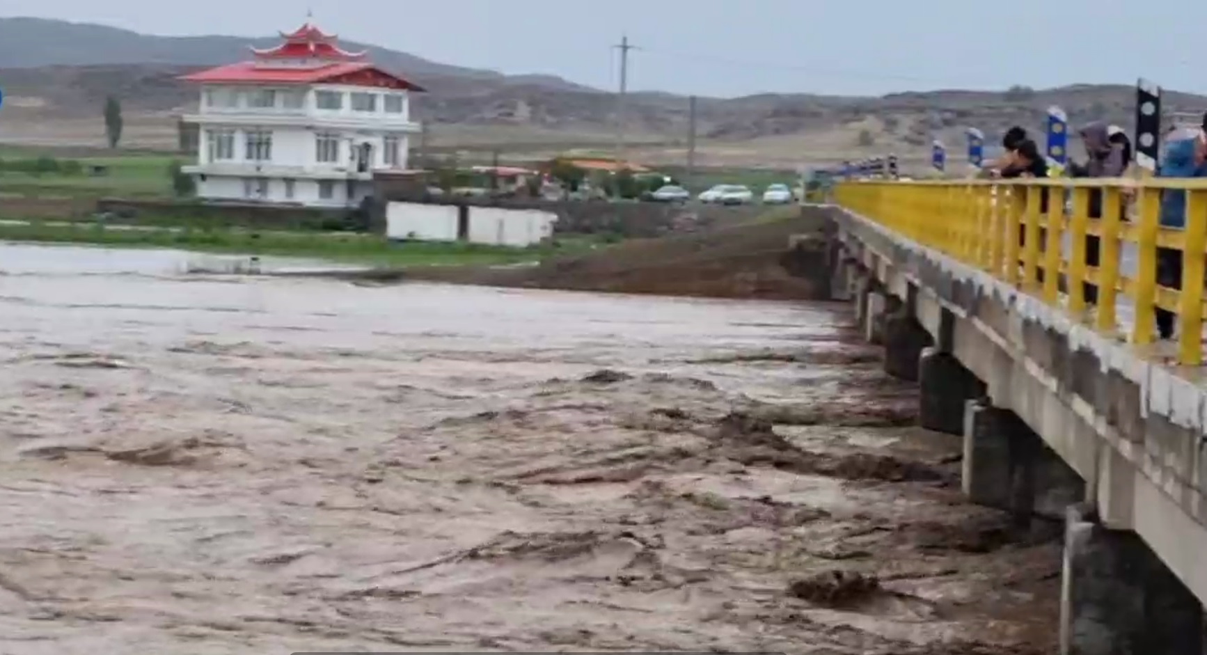 سیل هولناک در روستای “کنگرلو” مشگین شهر