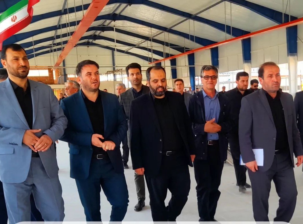 بازدید معاون هماهنگی امور اقتصادی استانداری  اردبیل از واحدهای تولیدی گرمی‌