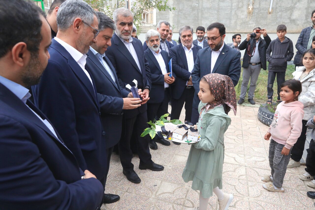 بازدید نایب رئیس مجلس از کانون پرورش فکری کودکان پارس آبادمغان