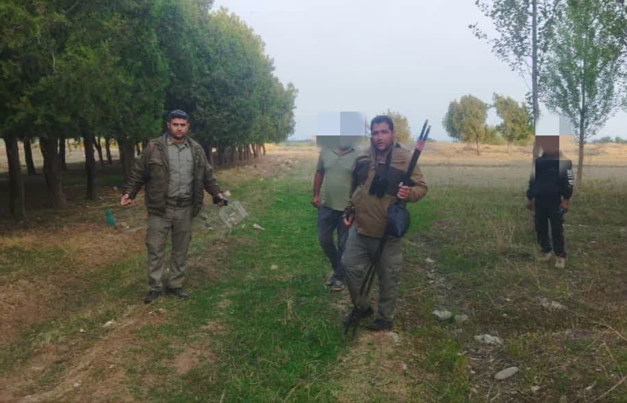 دستگیری شکارچیان سهره طلایی در پارس‌آباد