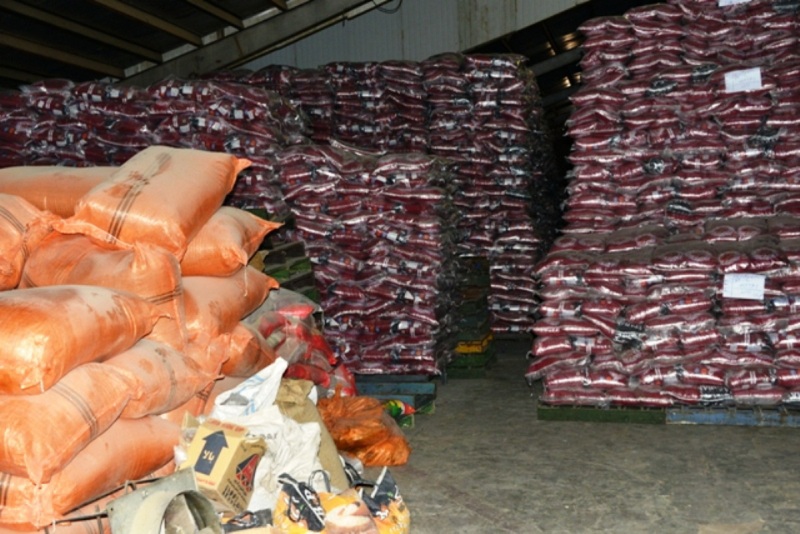 کشف بیش از ۷۲ تُن برنج و حبوبات احتکار شده در اردبیل!