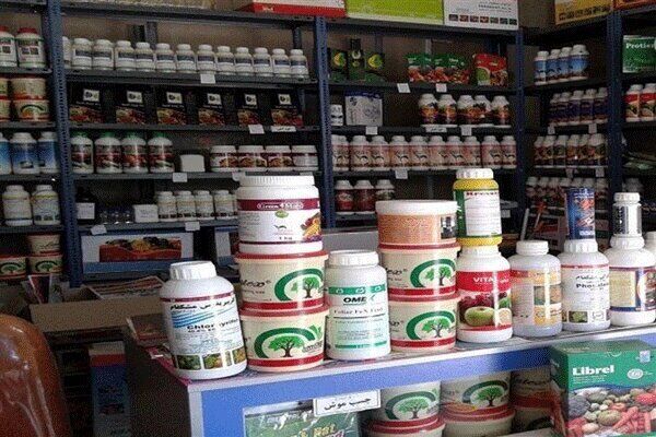 کشف ۱۸ هزار لیتر کود مایع احتکارشده در اصلاندوز