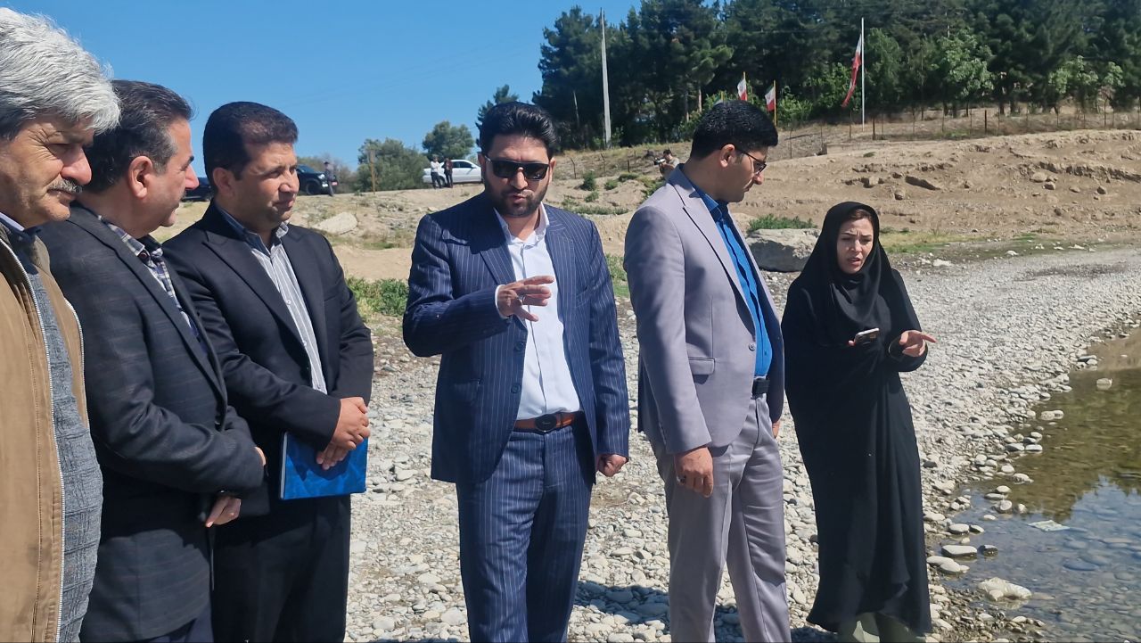 دادستان پارسآباد: جلبکهای دریاچه شهرک مغان باید فوری پاکسازی شود