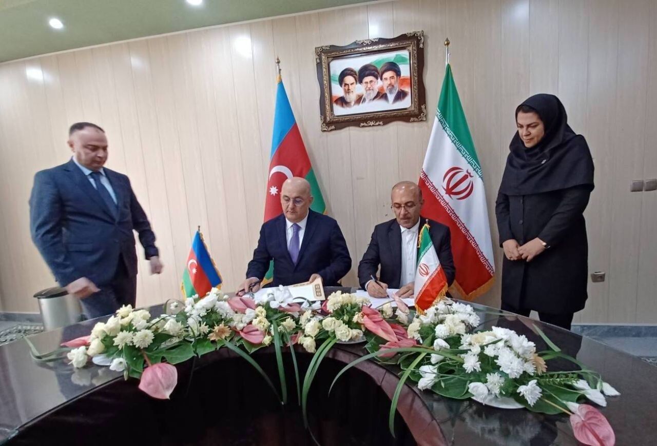 امضا تفاهمنامه همکاری گمرکی ایران و آذربایجان در پایانه مرزی بیلهسوار مغان