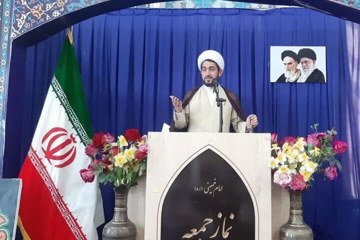 فریاد امام جمعه اصلاندوز از سوءمدیریت استانی/ گلایه از خلفوعده یکساله در تأمین پزشک متخصص